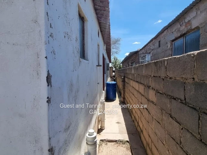 3 BR House in Cowdray Park, Bulawayo