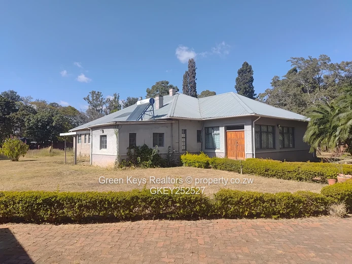 Newlands commercial property on vast land available for sale