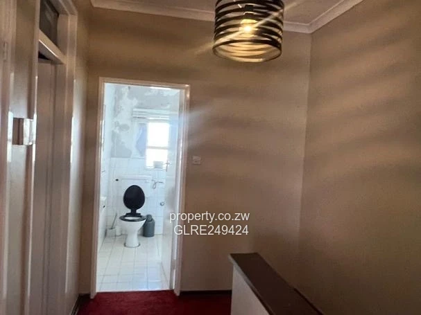 2-Bed, 2-Bath Garden Flat Greencroft Harare — Borehole