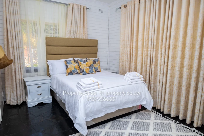 Immaculate Greengrove Furnished Rental (Sole Mandate)