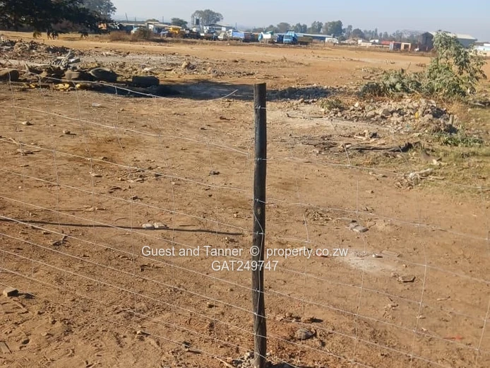 Whitecliff Commercial Stands Along Bulawayo Road
