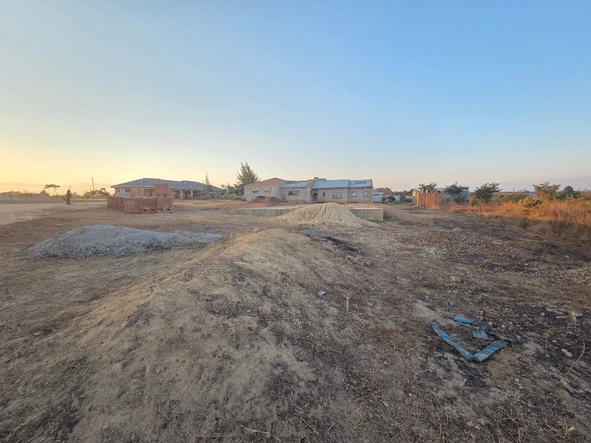 Stands & Residential Land