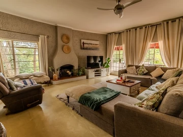 5 Bedroom House