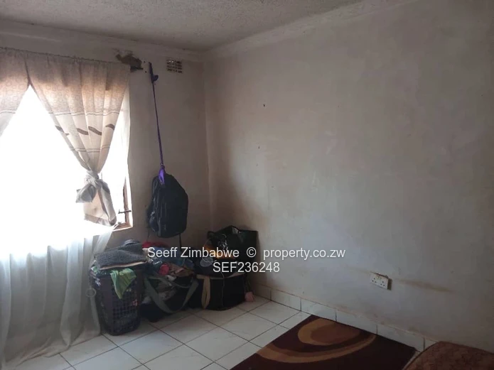 Dzivarasekwa Extension – Solid Family Home on 400sqm (Sole Mandate)