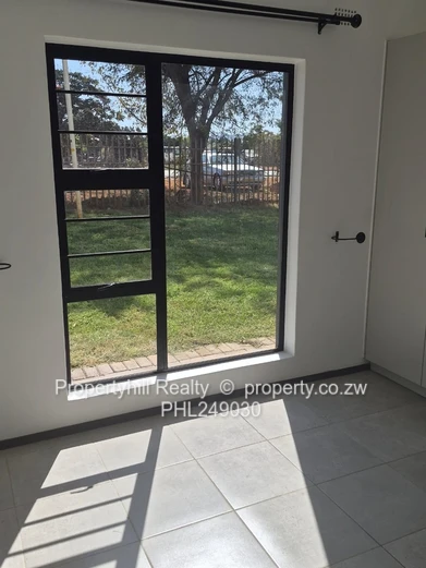 Bright 2-Bed Furnished Flat with Garden & Borehole, Aspindale (Sole Mandate)