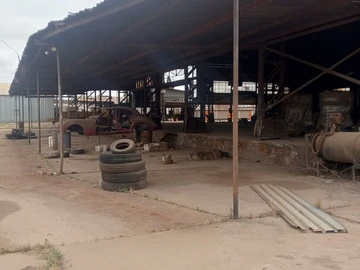 Warehouse & Factory