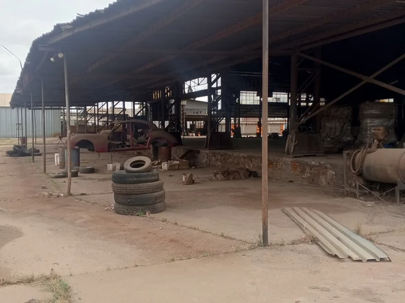 Warehouse & Factory