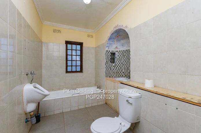 Commercial Property For Sale in Alexandra Park- Churchill Main Road Frontage