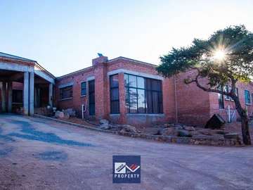7 Bedroom House