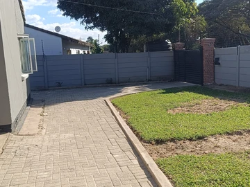 Msasa Park House