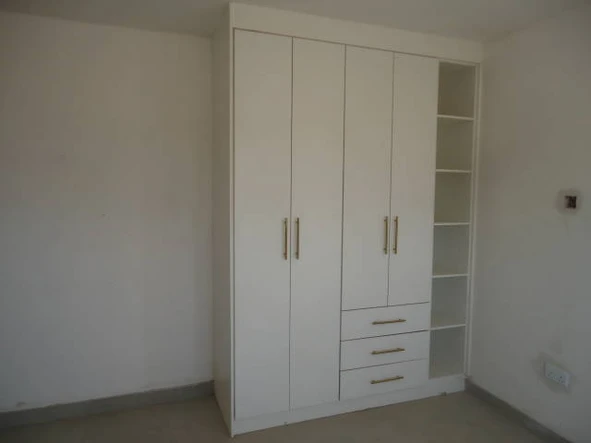 18 Unit Townhouse Complex