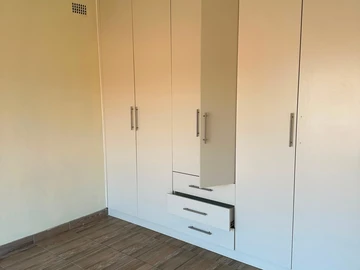 2 Bedroom Garden Flat