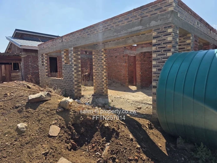 A spectacular almost complete home i Warren Park D up for grabs