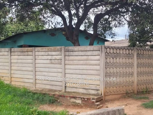 Glen Norah House For Sale 