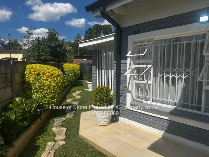 Fully furnished 3-bedroom cottage in Mt Pleasant