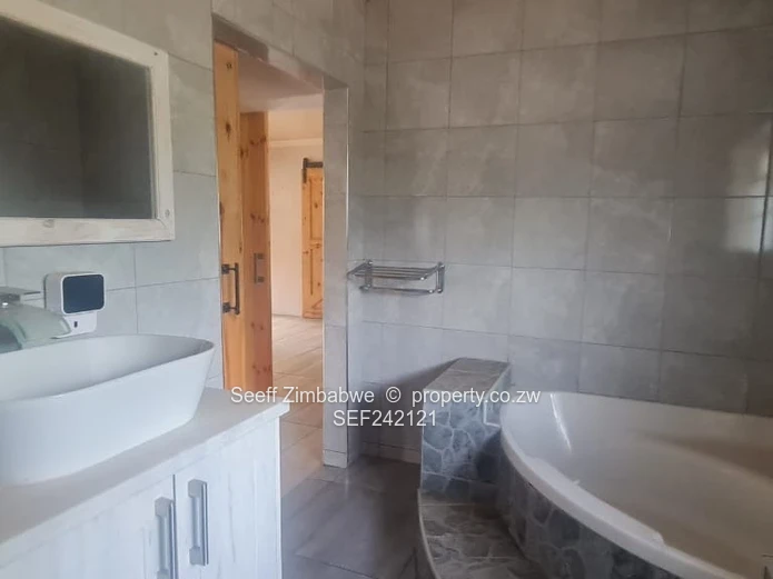 Eastlea 4-Bed Home with Lush Garden & Borehole