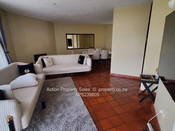 Neat 3 Bed Apartment In Avondale! 