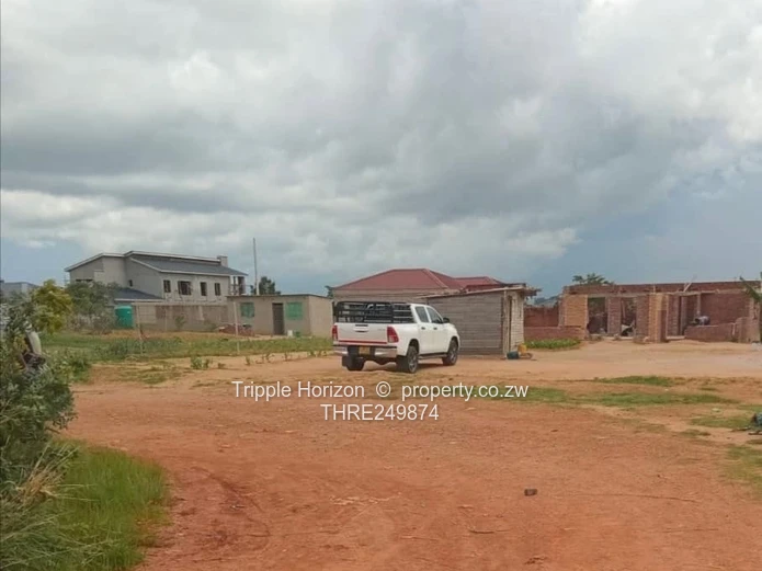 Spacious 2-Bed on 800m² Plot in Ruwa — Good ZESA