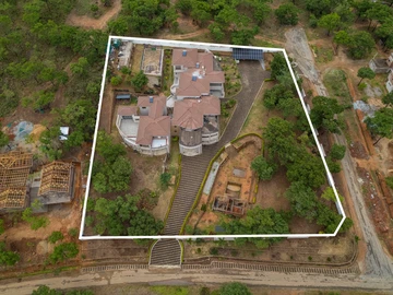 7 Bedroom House