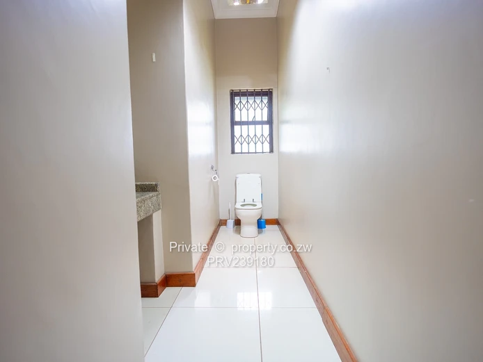 Luxury 4-Bed Home, Borrowdale Brooke  (Sole Mandate)