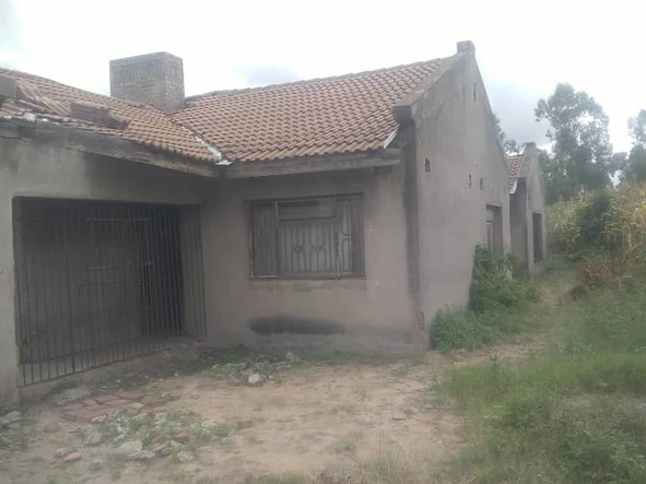 5 Bedroom House