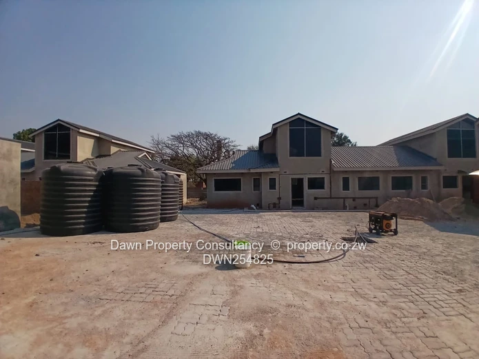 Greendale 3-Bedroom Cluster for Sale – Spacious Living & Prime Investment
