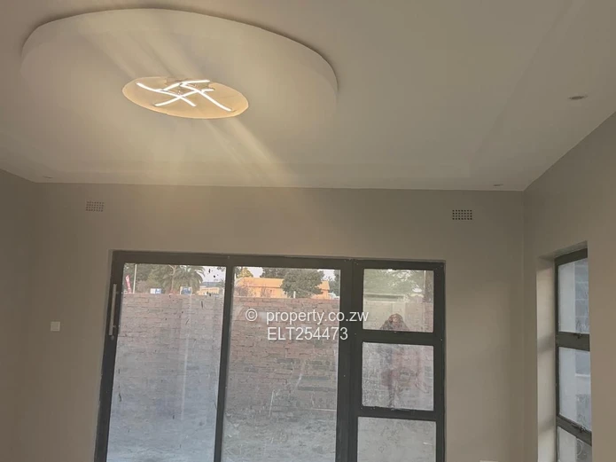 Newly Built 4 Bed House to Rent in Mabvazuva Estate (Sole Mandate)