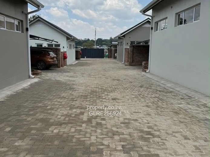 Modern 3-Bed Flat in Borrowdale with Verandah & Solar