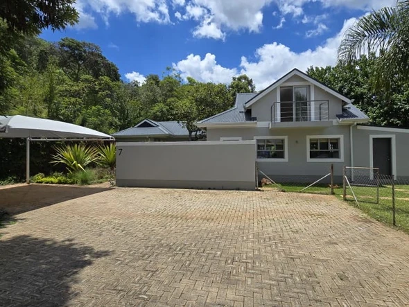 2 Unit Townhouse Complex