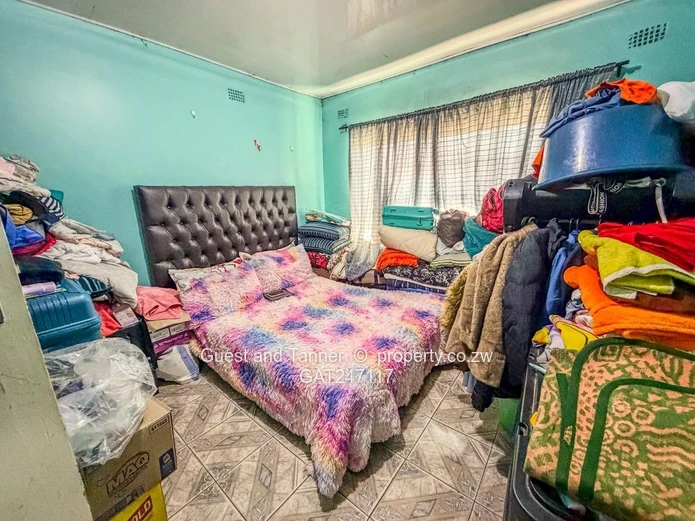 4 Bedroom Home for Sale in Mainway Meadows