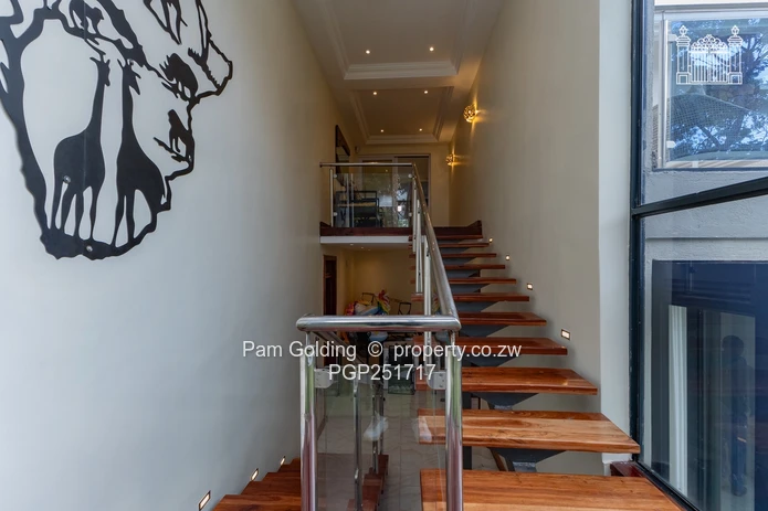 Well Designed Home On Folyjon Crescent!