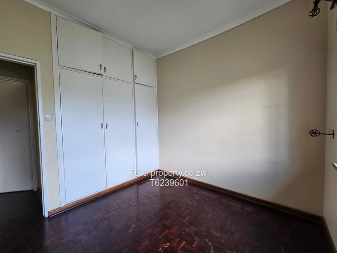 2-Bedroom Garden Flat | Chadcombe