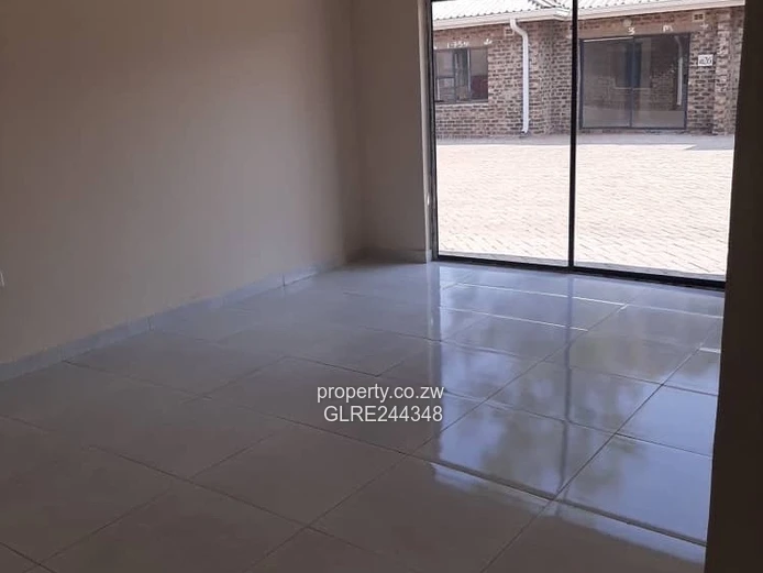 Marlborough 3-Bed Flat with Borehole & Modern Kitchen