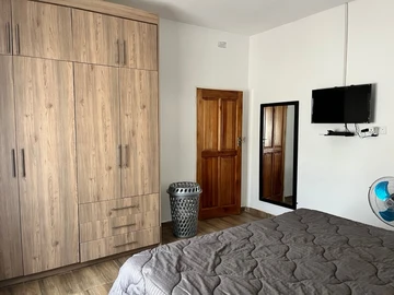2 Bedroom Garden Flat