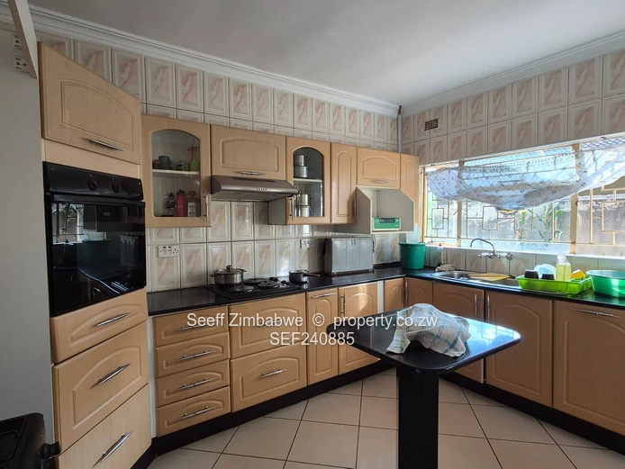 Solid 4-Bedroom Investment Opportunity in Bloomingdale