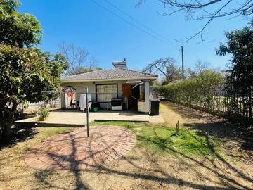 2 Bedroom Garden Flat