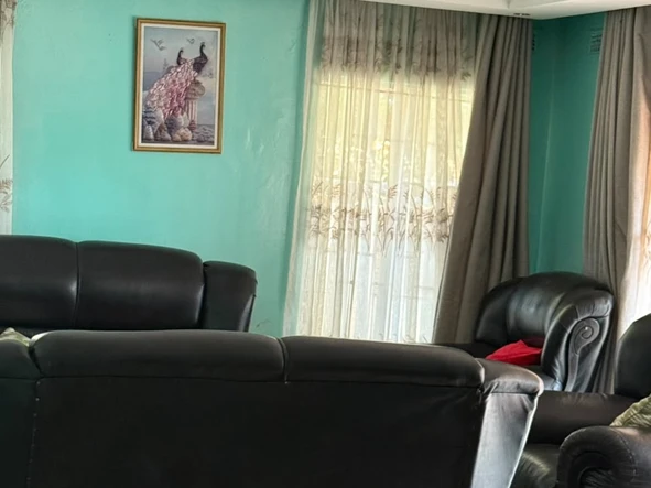 8 Bedroom House