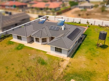4 Bedroom House