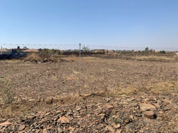 Stands & Residential Land
