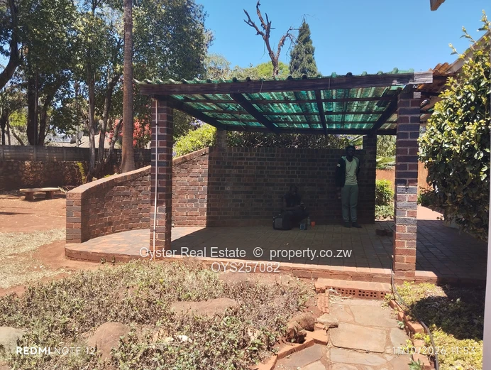Mount Pleasant, Harare North — 3-Bed on 4047m² w/ Pool & Borehole