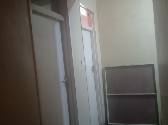 2 Bedroom Flat & Apartment