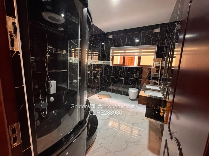 Brookeview Luxurious House for Sale  