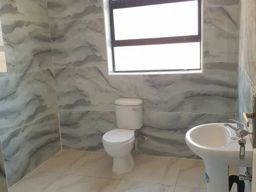 3 Bedroom Flat & Apartment