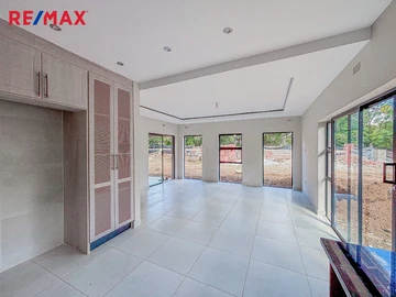 3 Bedroom Townhouse Complex