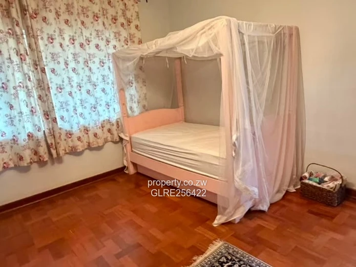 Spacious 4-Bed Emerald Hill Home with Lush Garden & Solar