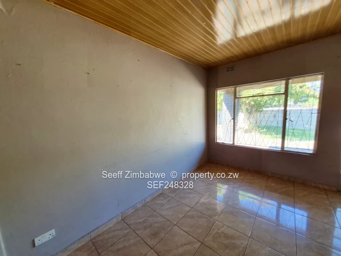 Spacious 4-Bed Zengeza Home (Sole Mandate)