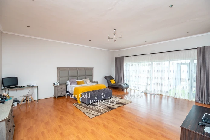 Large Modern Home In Shawasha Hills (Sole Mandate)