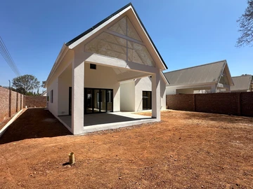 3 Bedroom Garden Flat