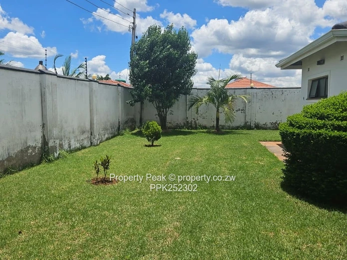Spacious 5-Bed Family Home in Mount Pleasant Heights - Borehole