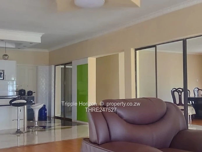 Crowhill Views: Gated 4-Bed Home